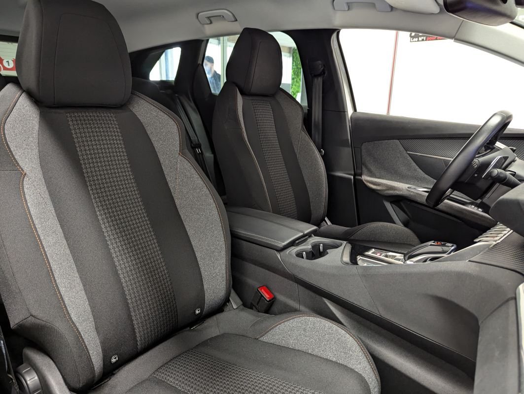 Peugeot 3008 — 15