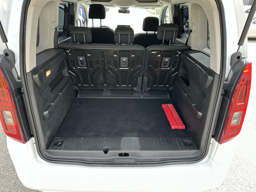 Opel Combo Life — 22