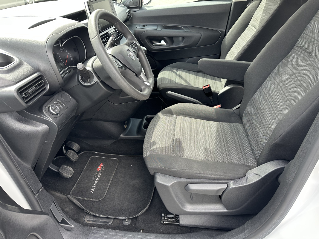Opel Combo Life — 10