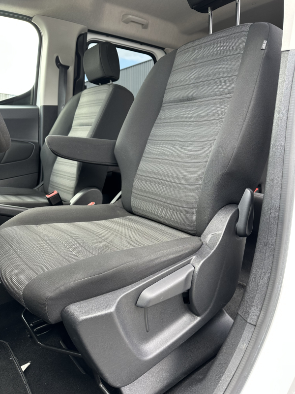 Opel Combo Life — 11