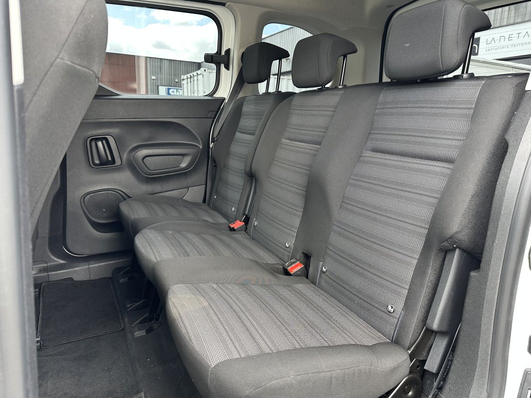 Opel Combo Life — 17