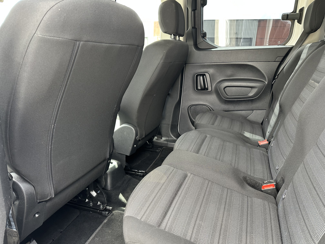 Opel Combo Life — 18