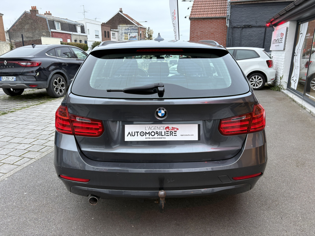 Bmw Bmw Serie 3 — 4