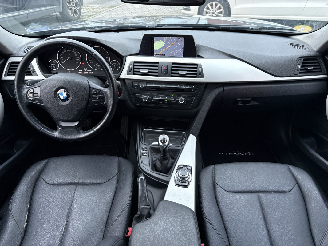 Bmw Bmw Serie 3 — 10