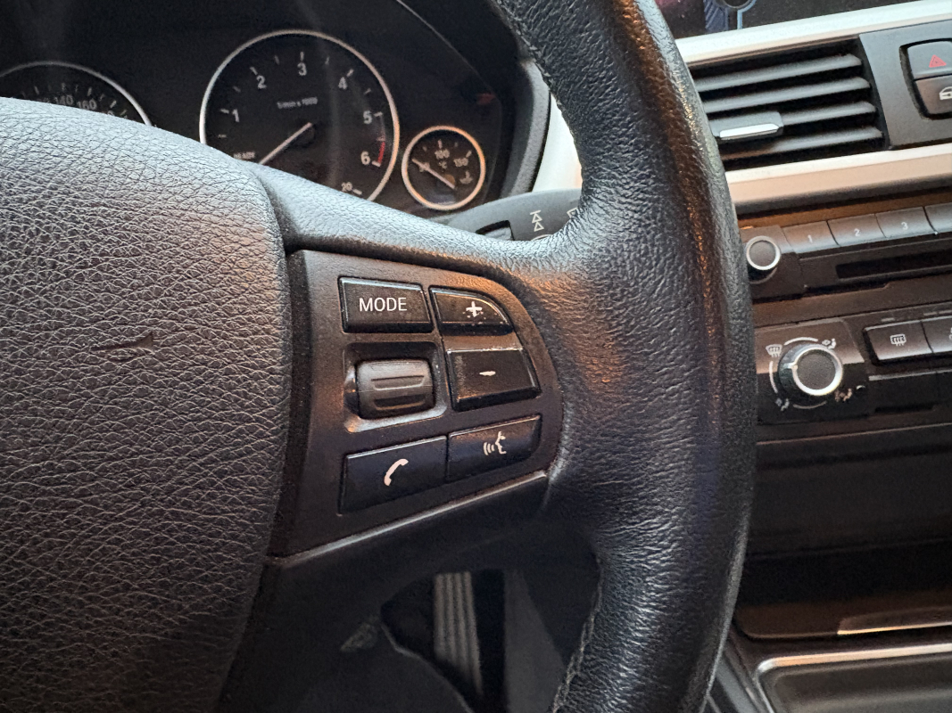 Bmw Bmw Serie 3 — 37