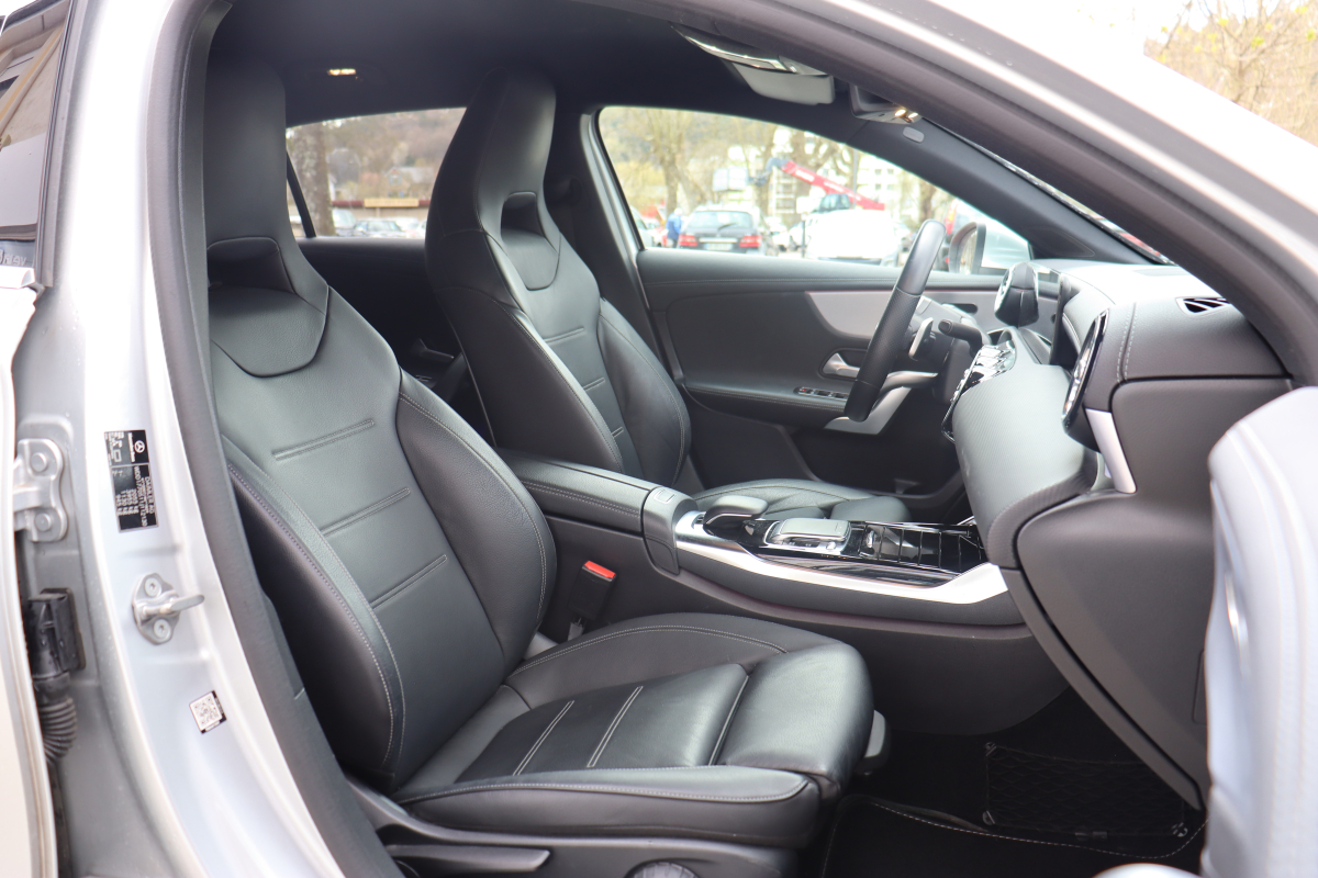 Mercedes Classe A — 10