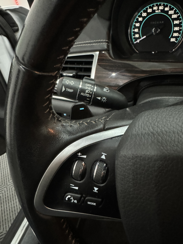 Jaguar XK — 23