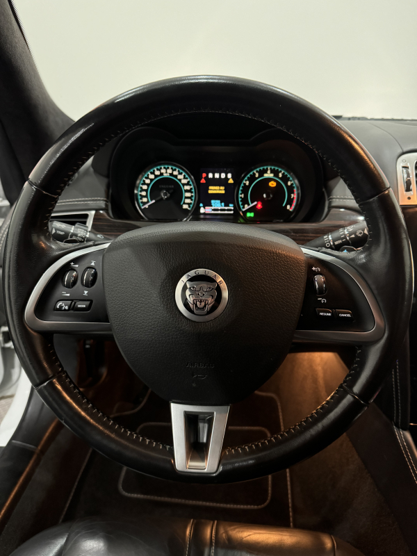 Jaguar XK — 22