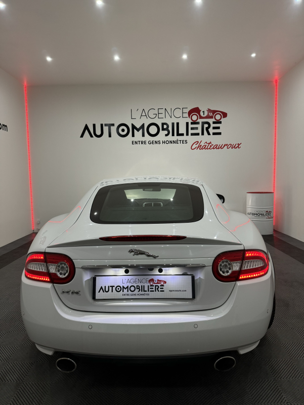 Jaguar XK — 6