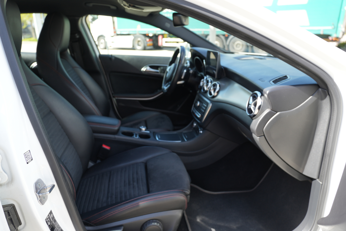 Mercedes Classe GLA — 34