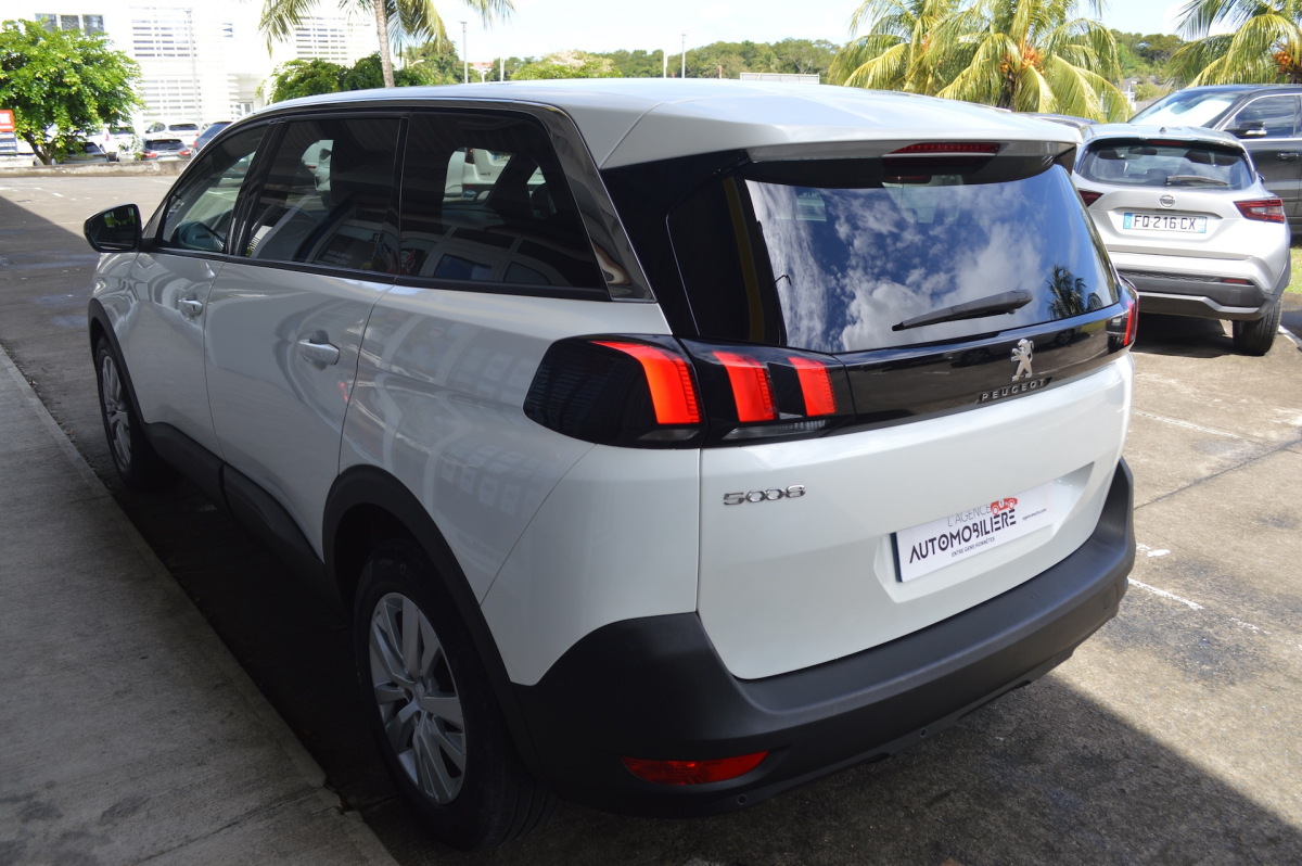 Peugeot 5008 — 5