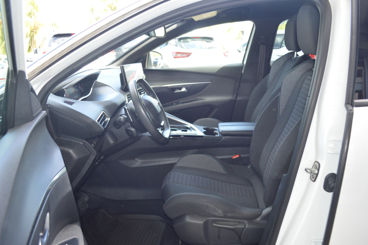 Peugeot 5008 — 12