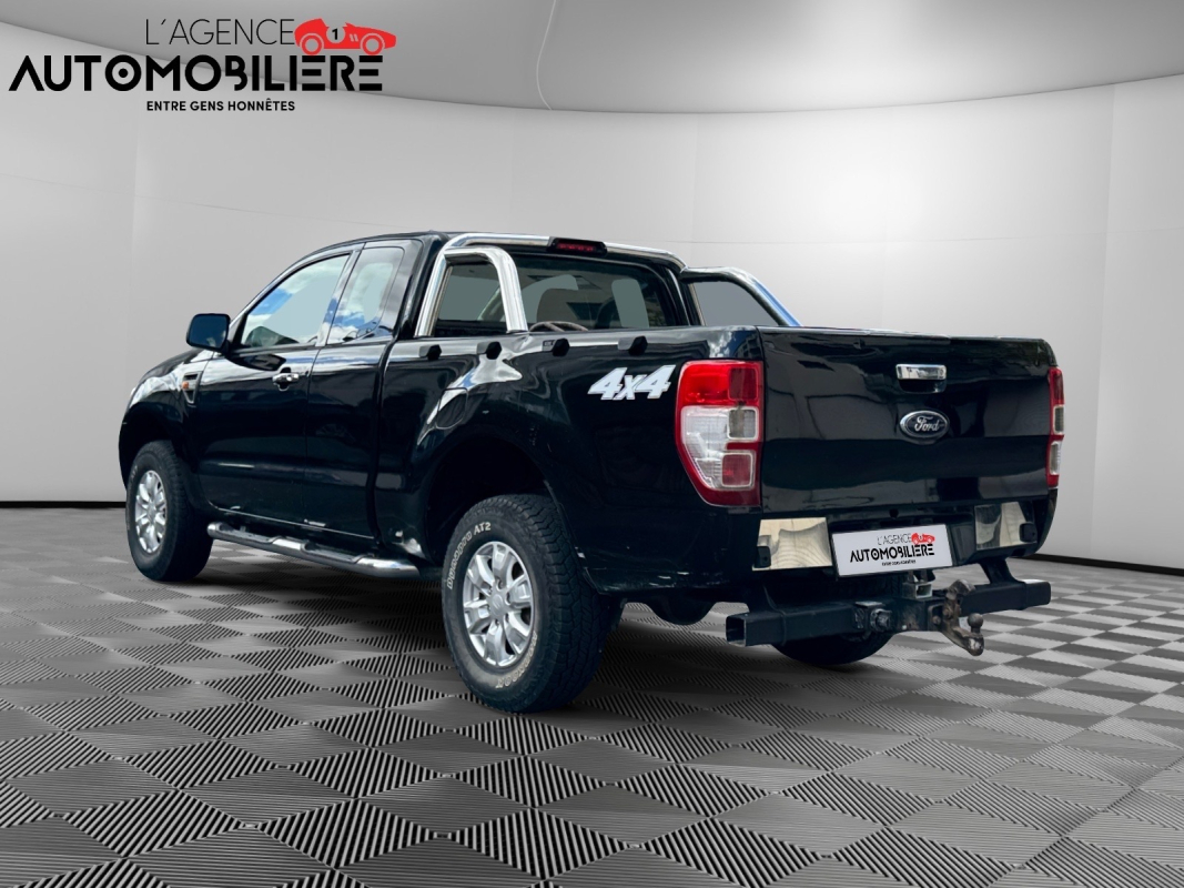 Ford Ranger — 4