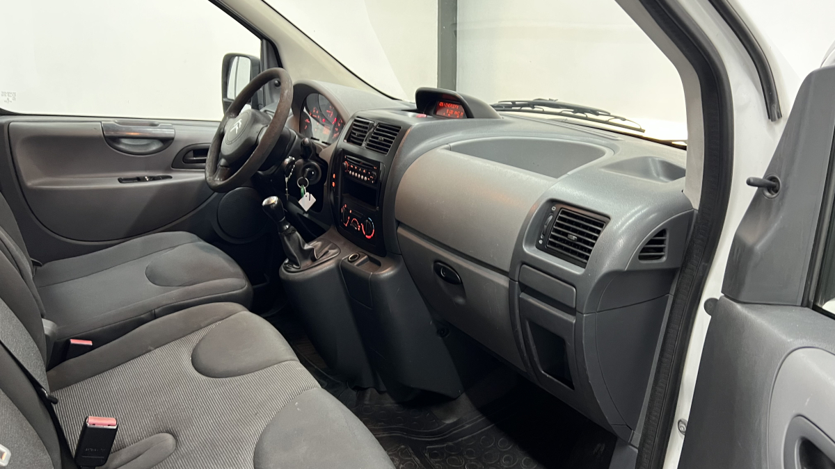Citroen Jumpy — 10