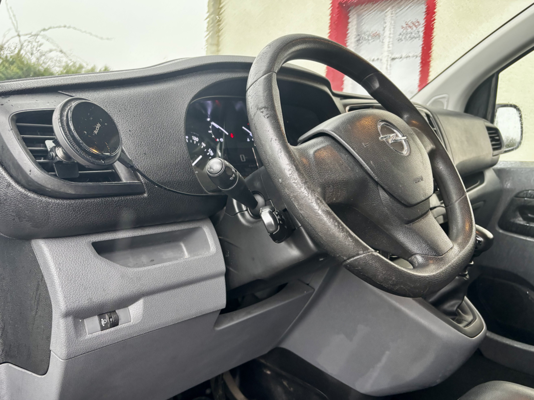 Opel Vivaro — 25