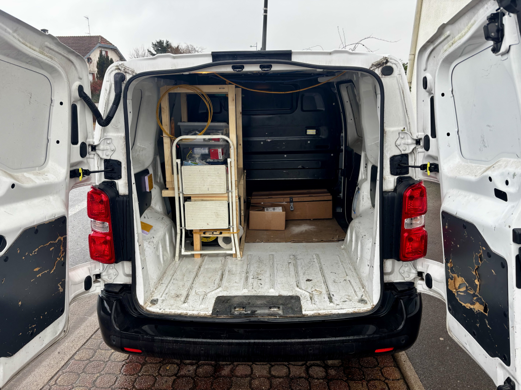 Opel Vivaro — 26