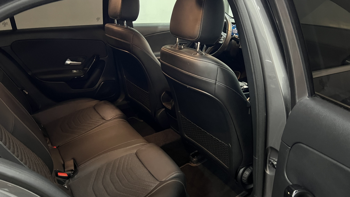 Mercedes Classe A — 13
