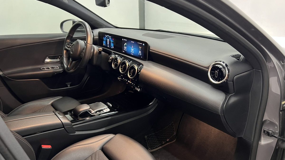 Mercedes Classe A — 10