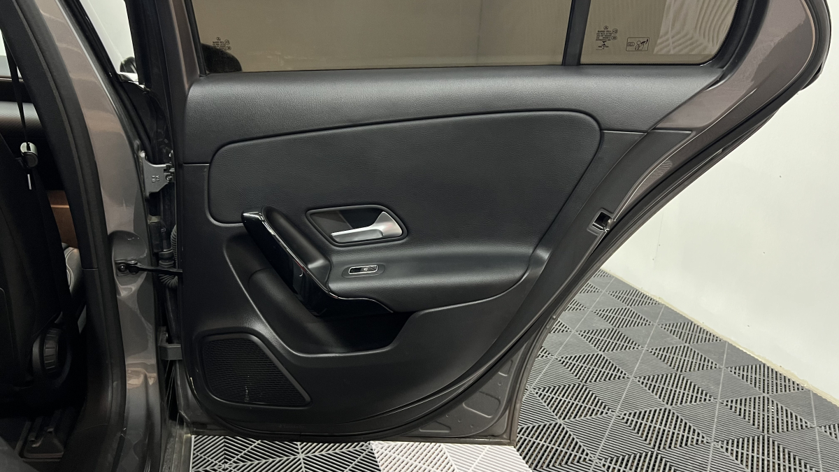 Mercedes Classe A — 15