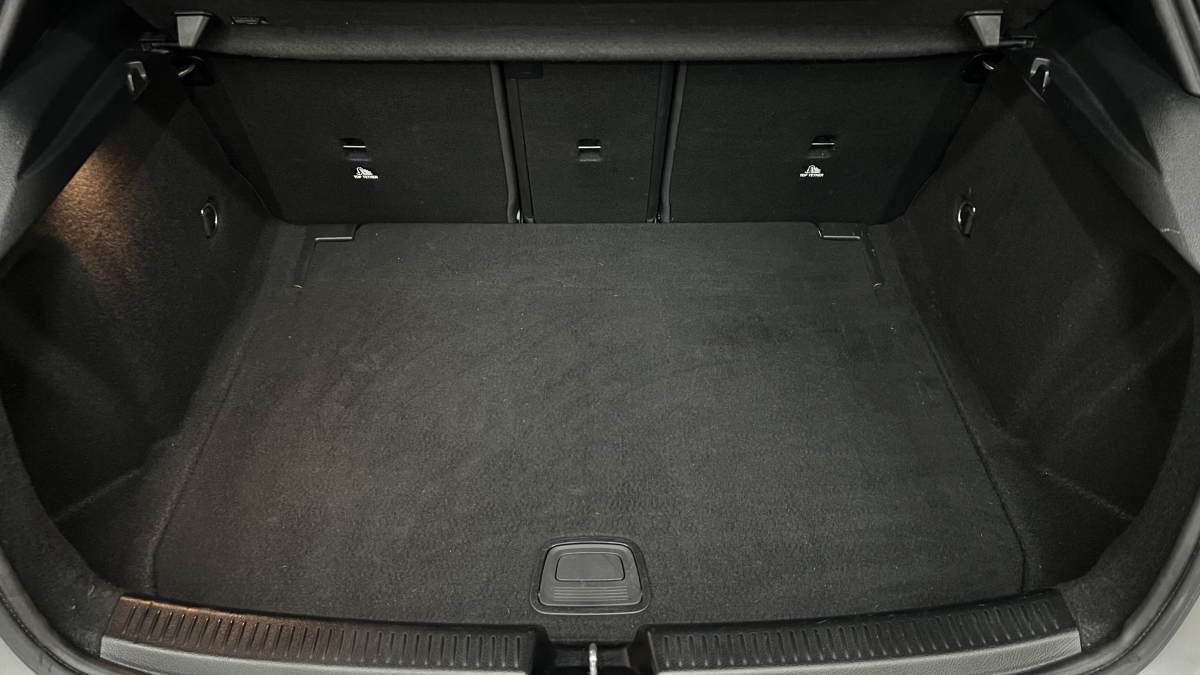 Mercedes Classe A — 19