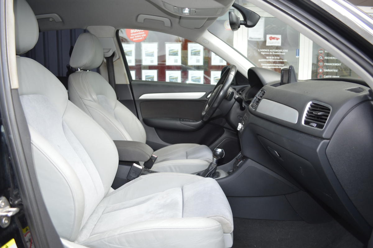 Audi Q3 — 10
