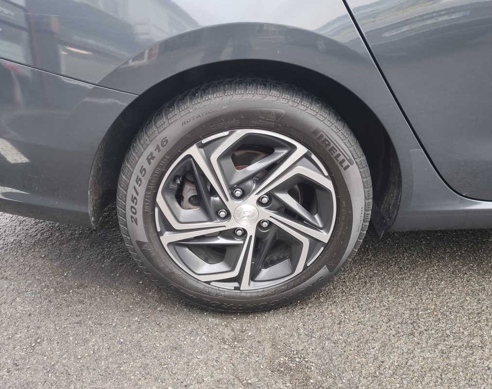 Hyundai i30 — 33