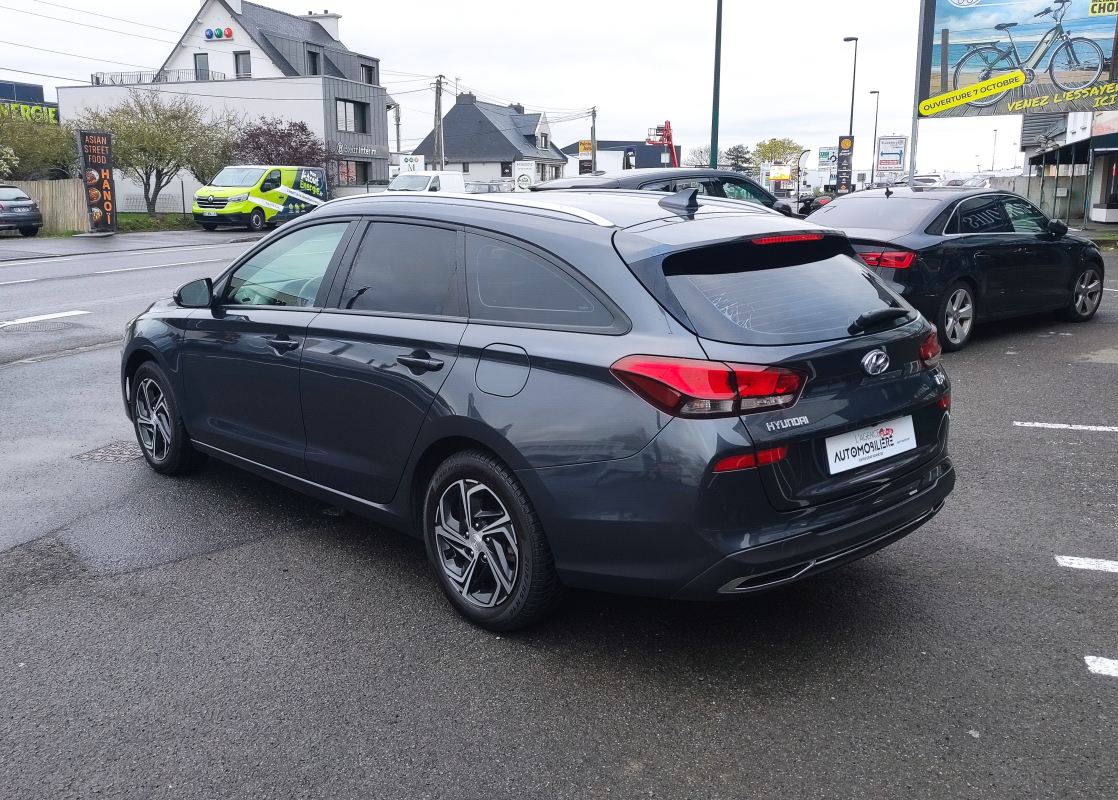 Hyundai i30 — 9