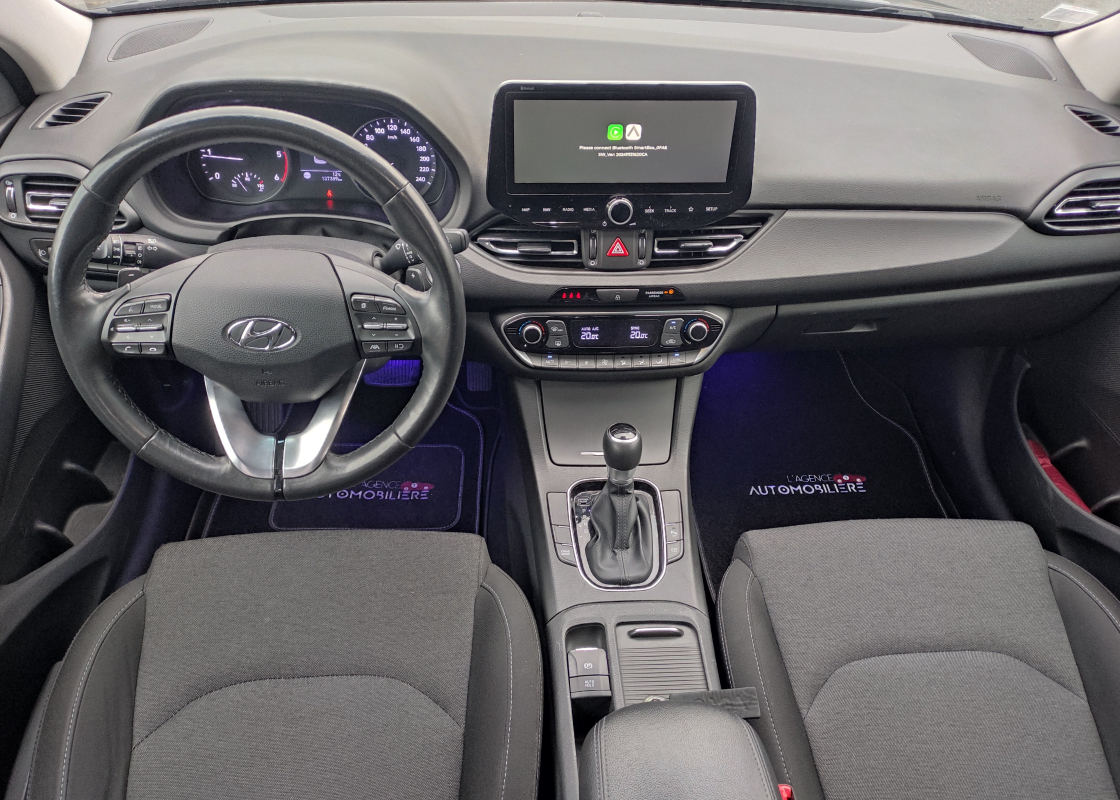 Hyundai i30 — 12
