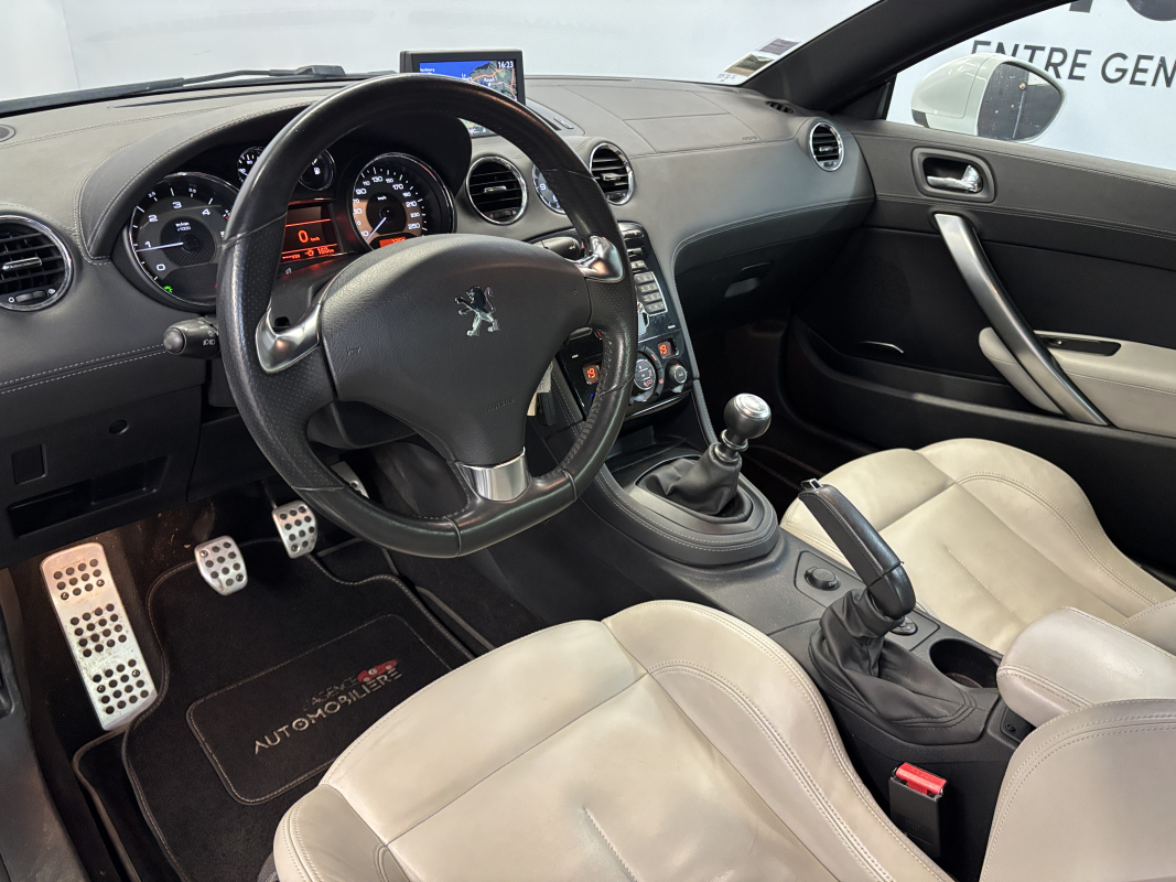Peugeot RCZ — 11