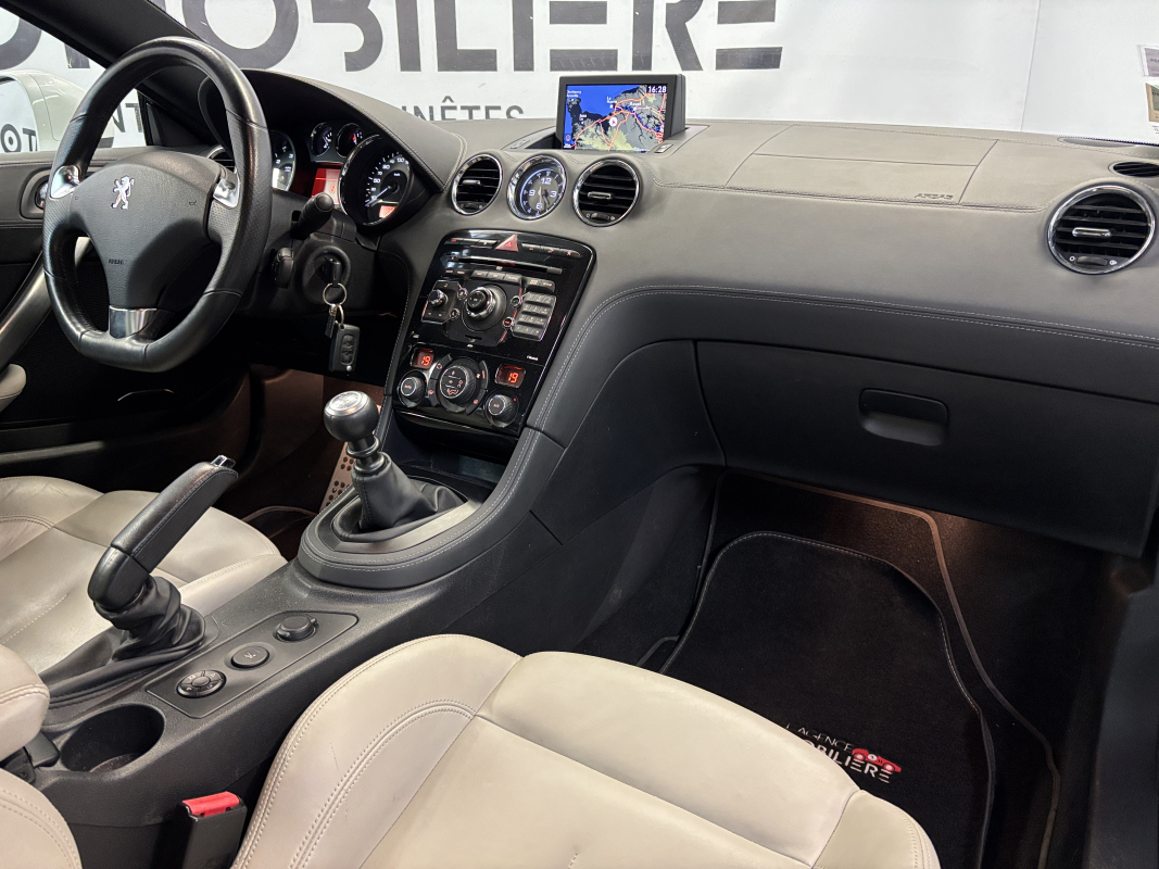 Peugeot RCZ — 13