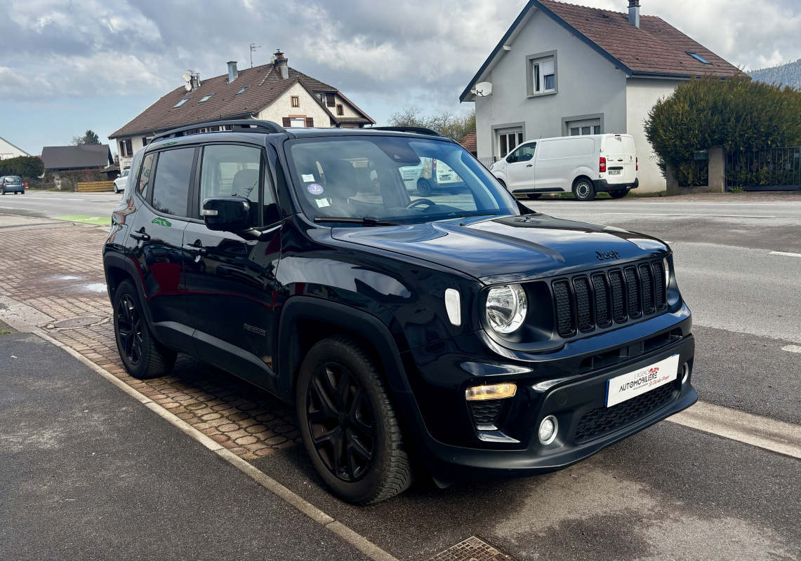 Jeep Renegade — 3