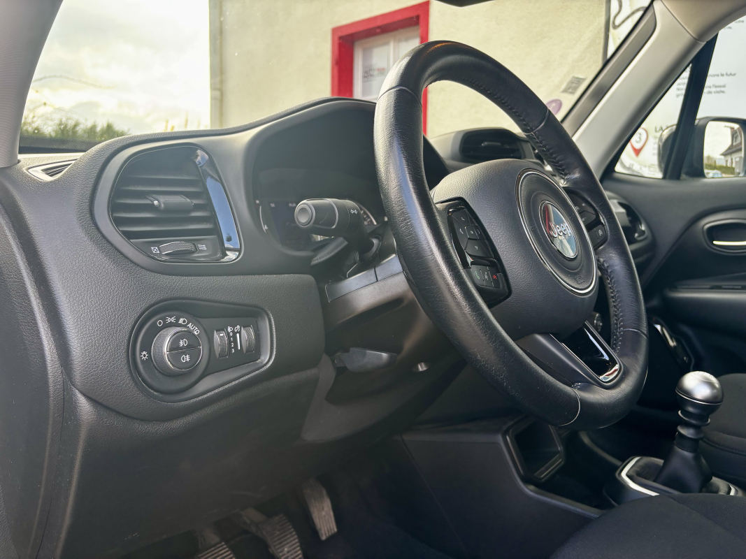 Jeep Renegade — 26