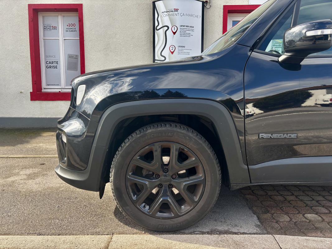 Jeep Renegade — 9