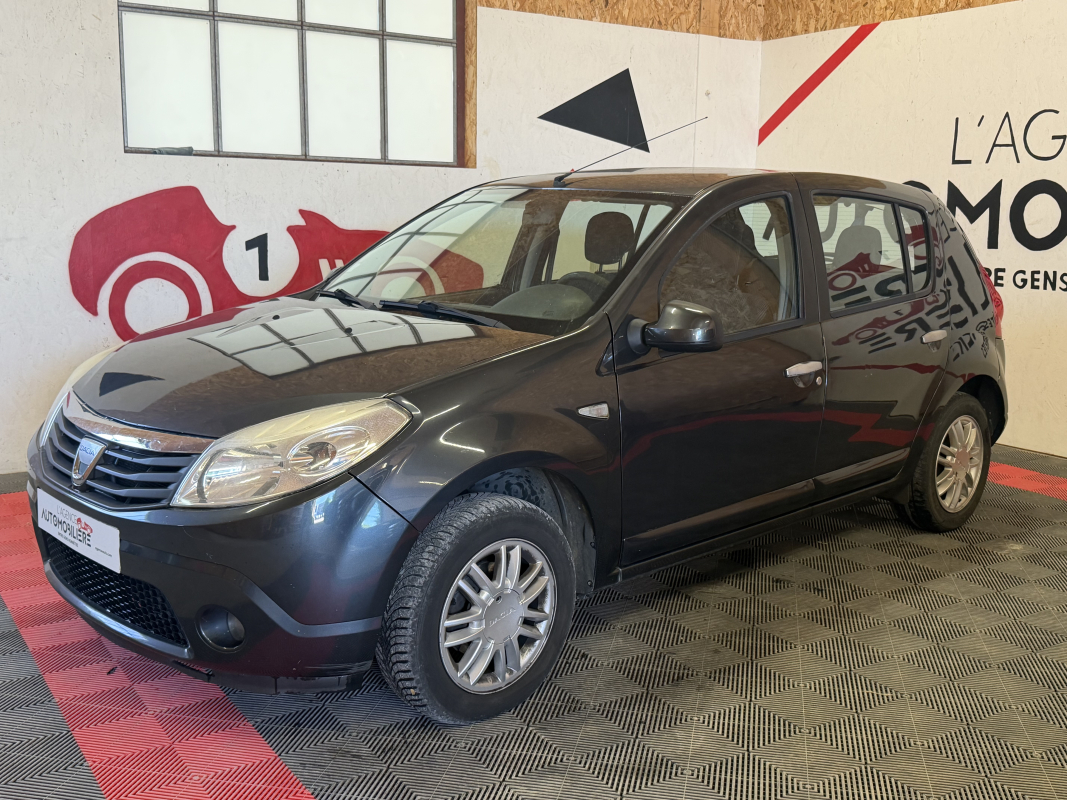 Dacia Sandero — 2