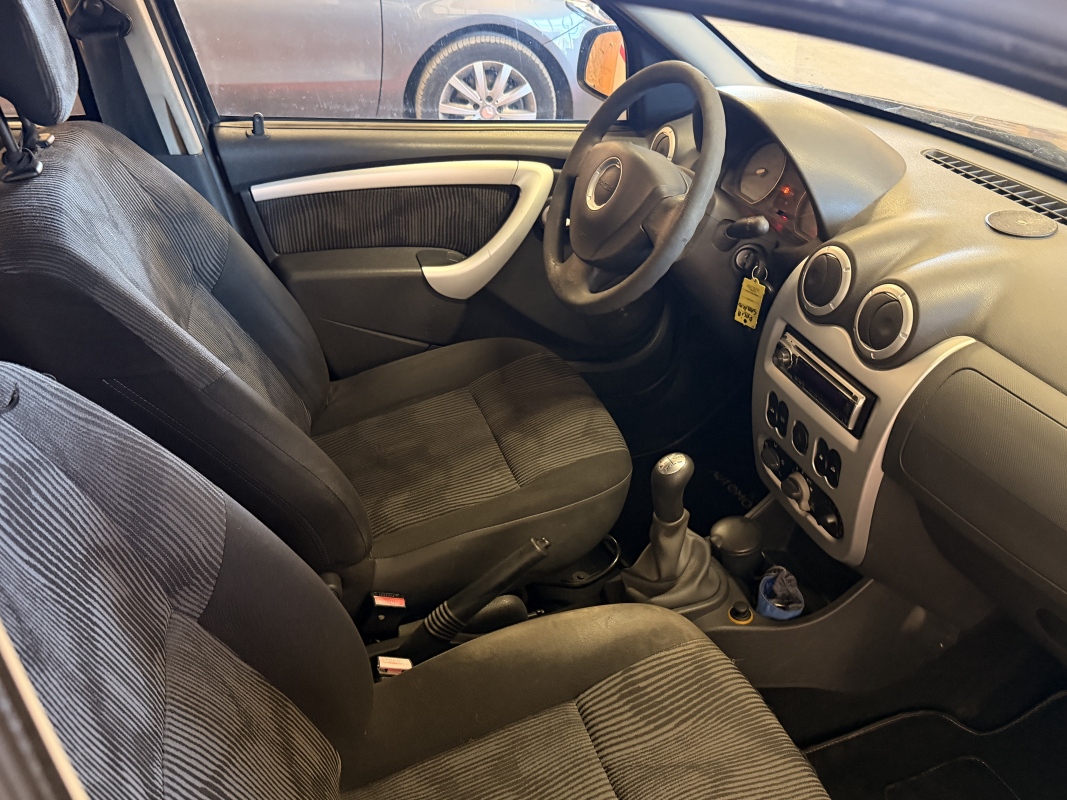 Dacia Sandero — 13