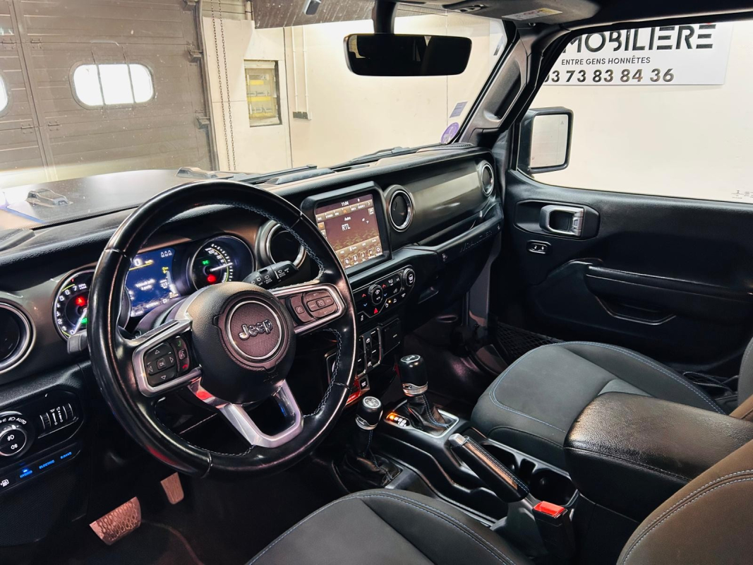 Jeep Wrangler Unlimited — 10