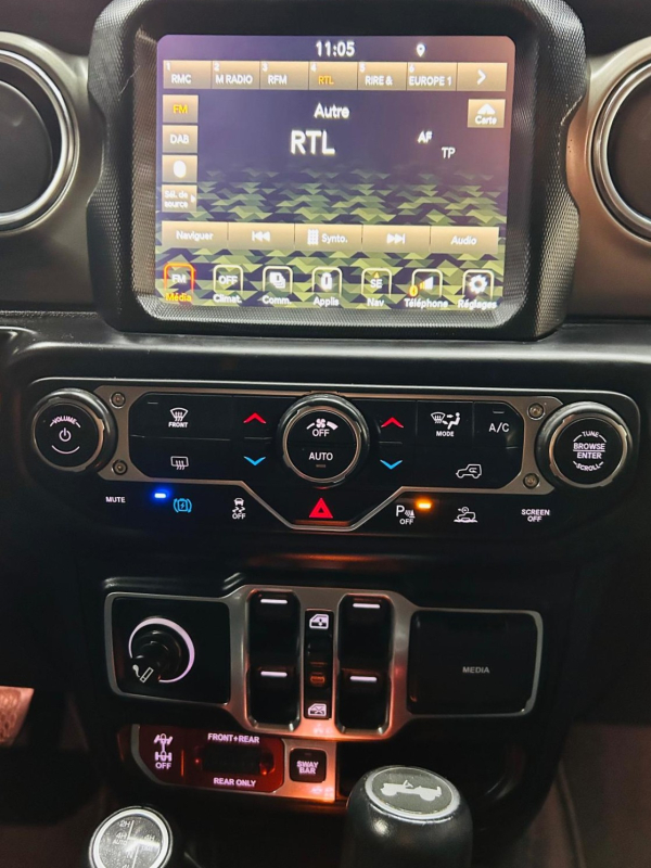 Jeep Wrangler Unlimited — 16