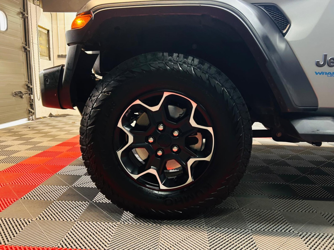 Jeep Wrangler Unlimited — 22