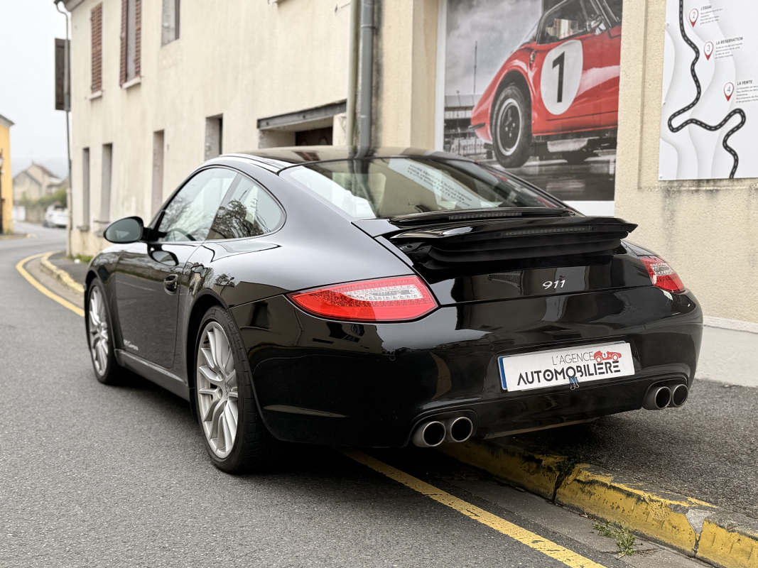 Porsche 911 — 6
