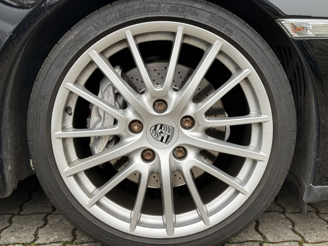 Porsche 911 — 22