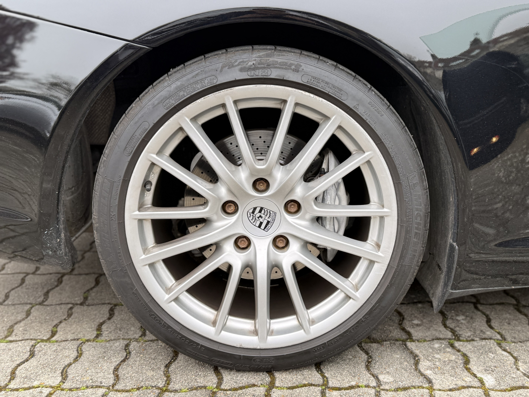 Porsche 911 — 23