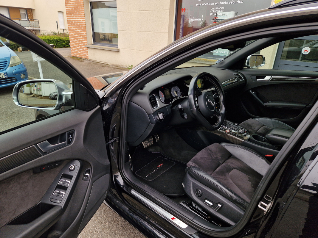 Audi S4 — 10