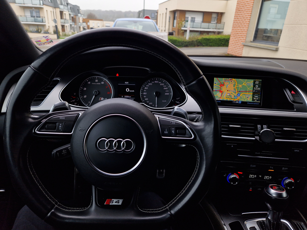 Audi S4 — 12