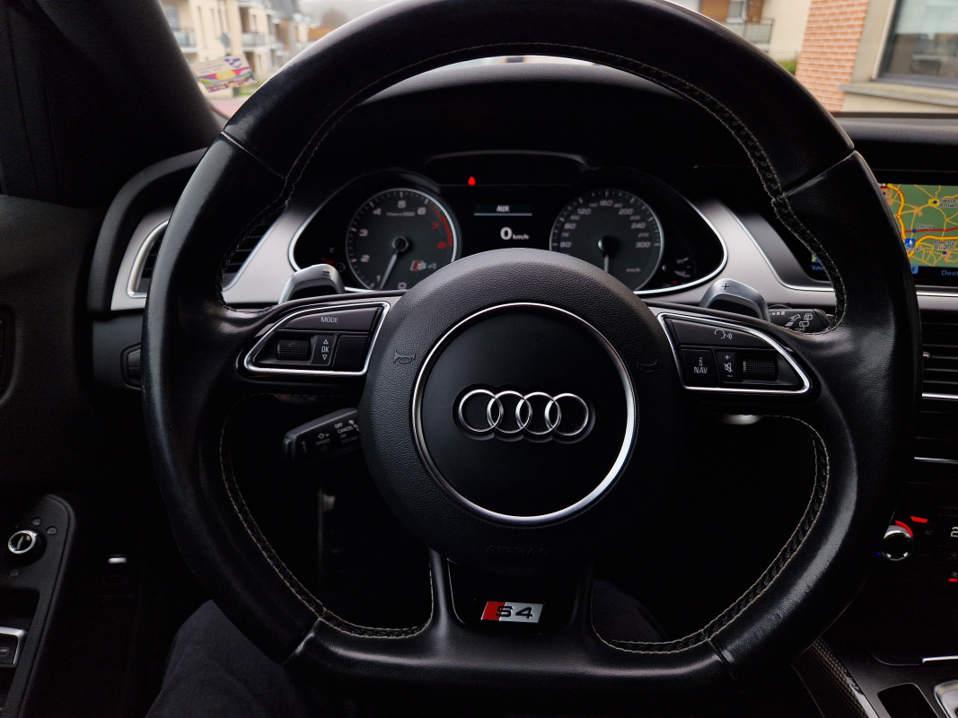 Audi S4 — 13