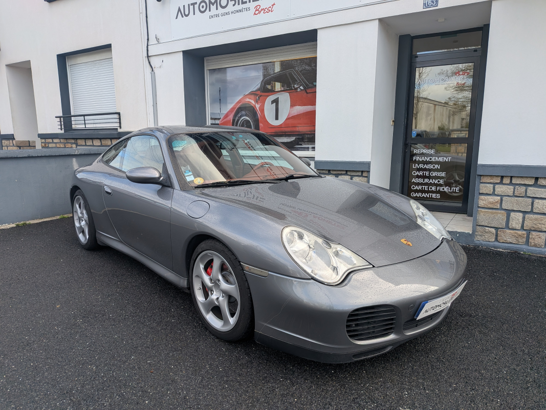Porsche 911 (996) Carrera 4 S