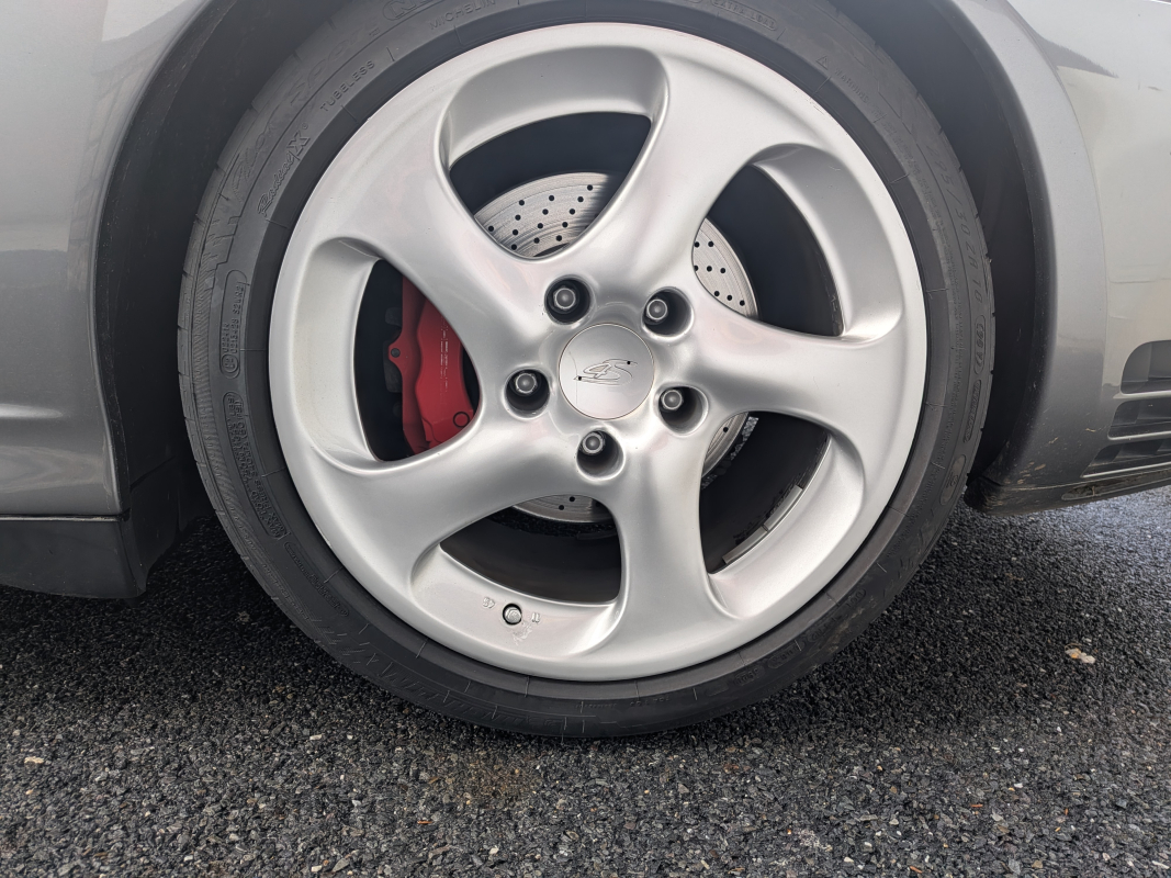 Porsche 911 (996) Carrera 4 S — 28