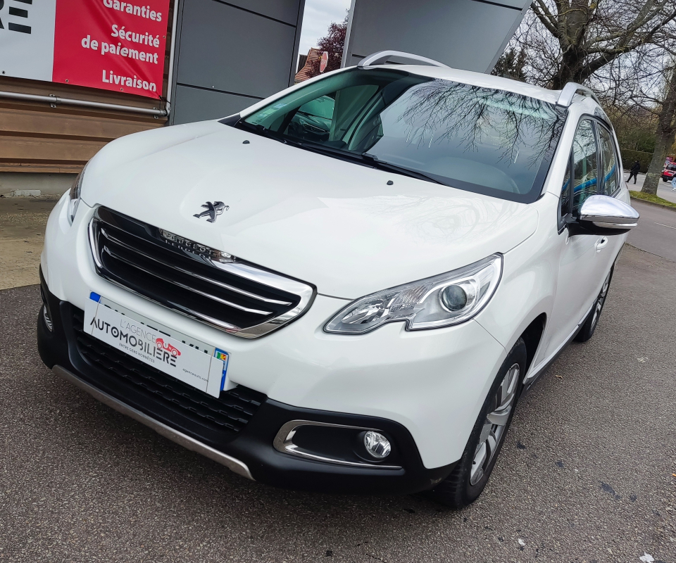 Peugeot 2008 — 3