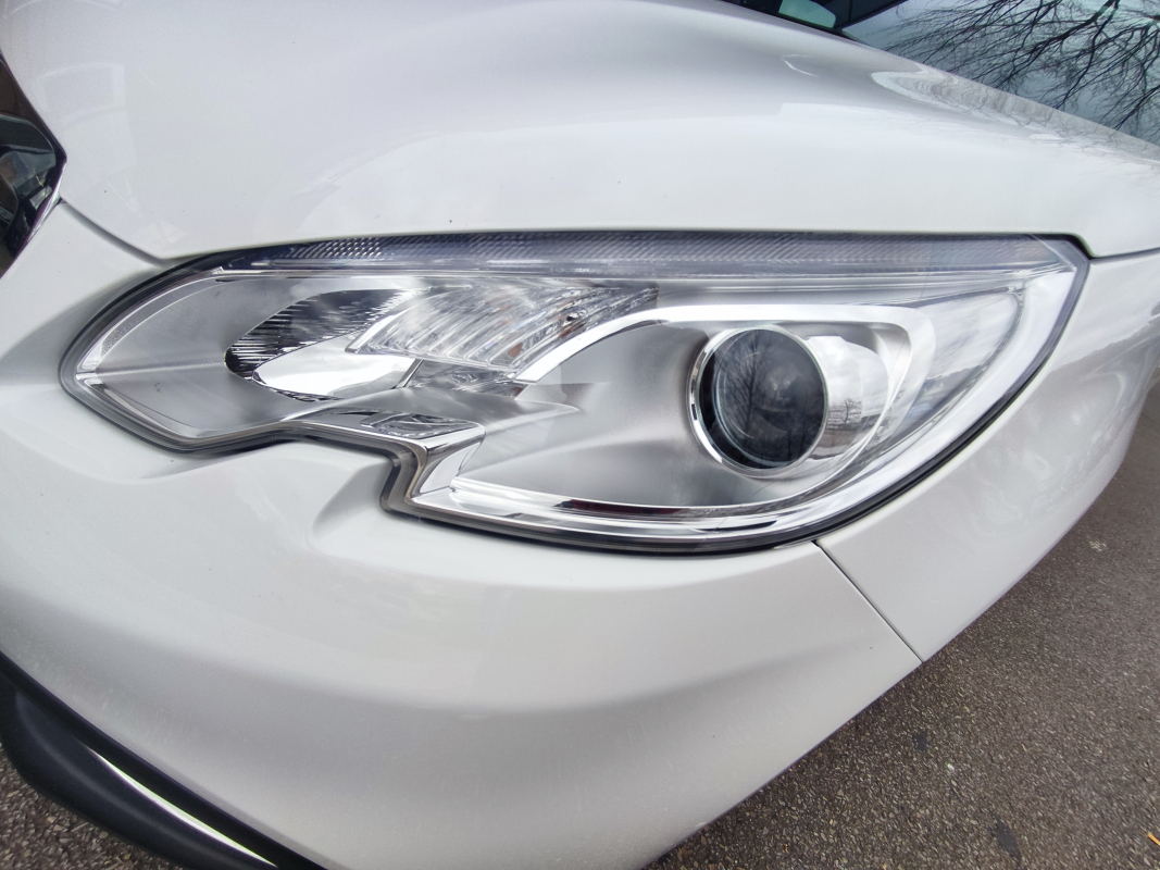 Peugeot 2008 — 36