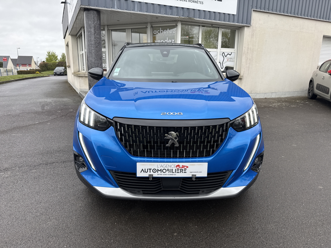 Peugeot 2008 — 3