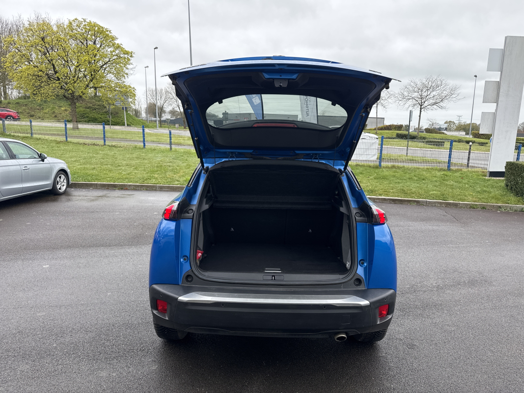 Peugeot 2008 — 22